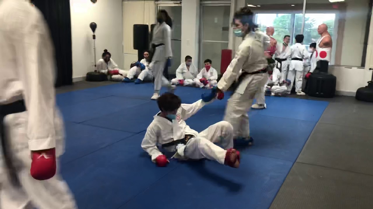 Karate WKF - YouTube