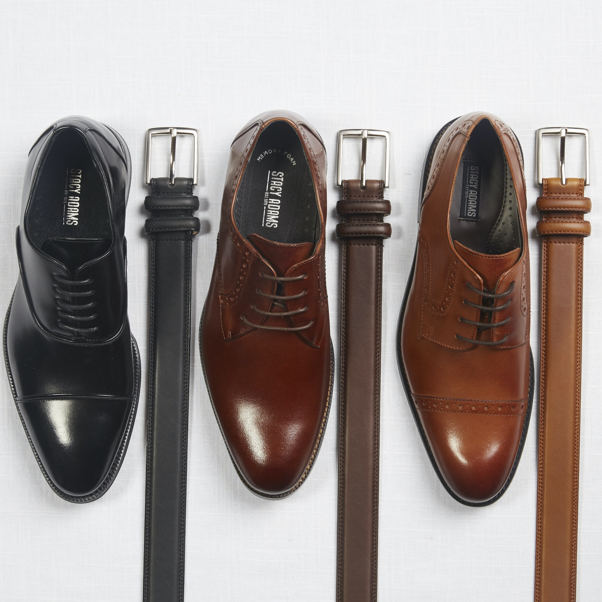Brown or Black Shoes with Navy Suit - KEMBEO