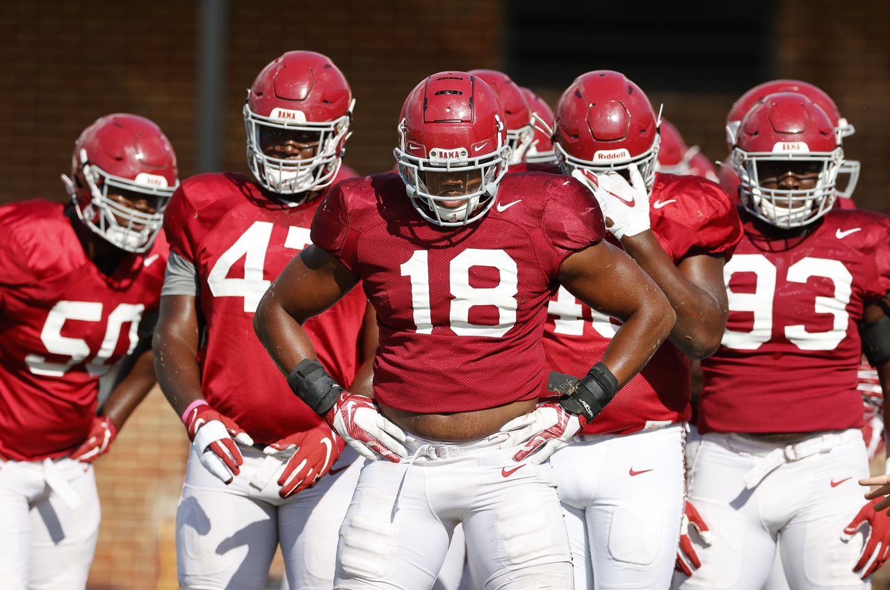 Two injured Alabama players remain questionable for Tennessee game - al.com