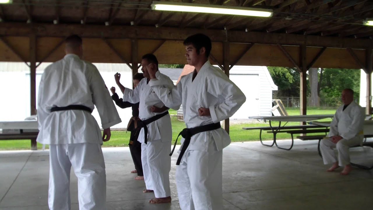 Shorin-Ryu Karate Demo - YouTube